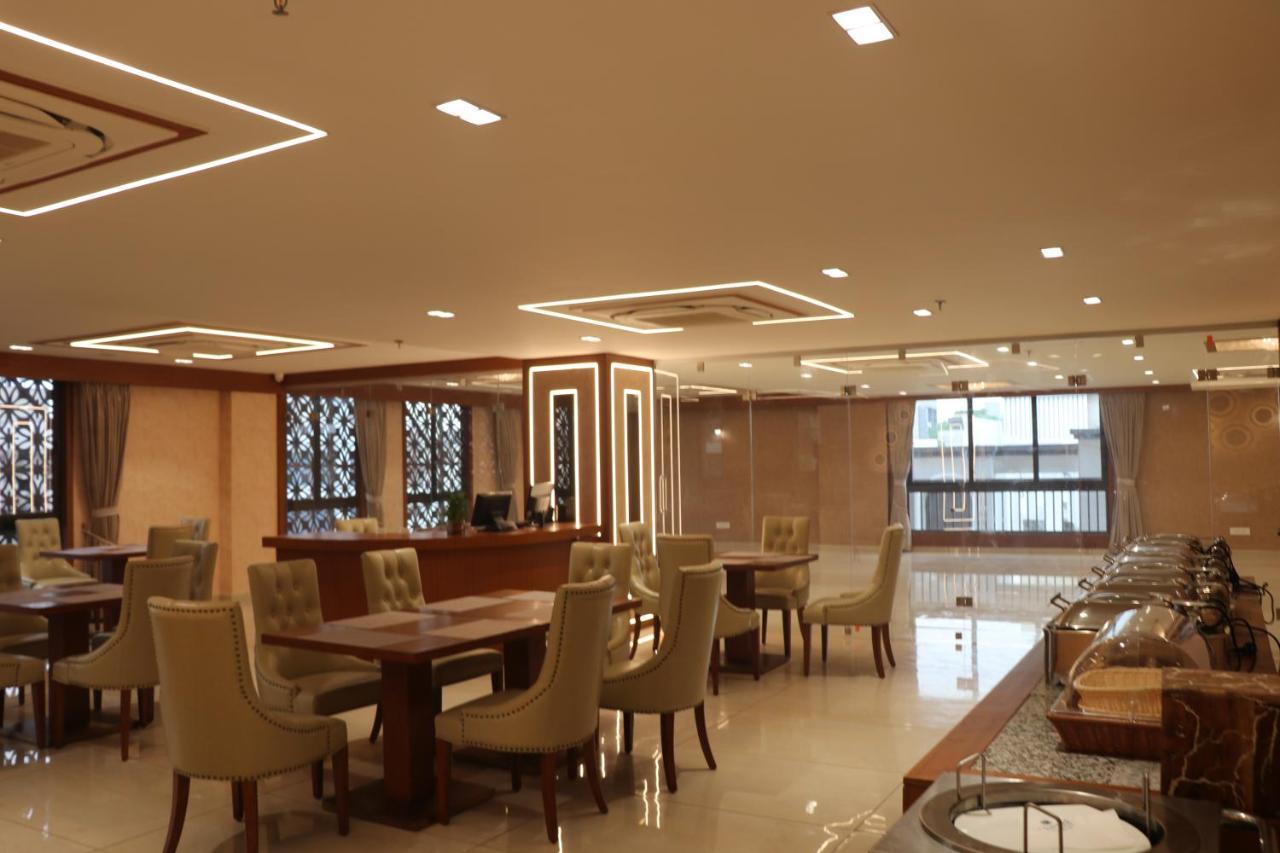 SK Lords Eco Inn Ahmedabad Exterior foto