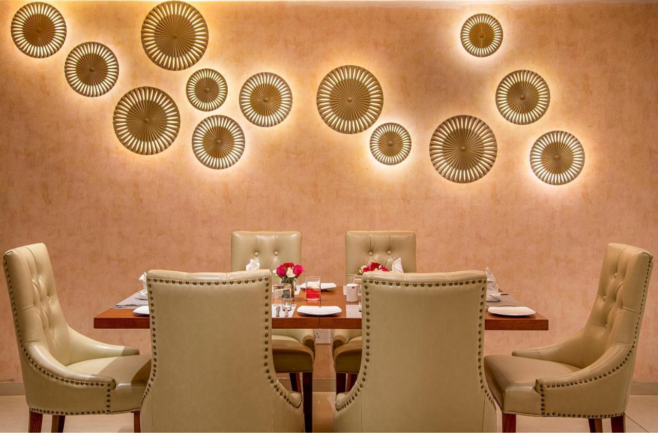 SK Lords Eco Inn Ahmedabad Exterior foto