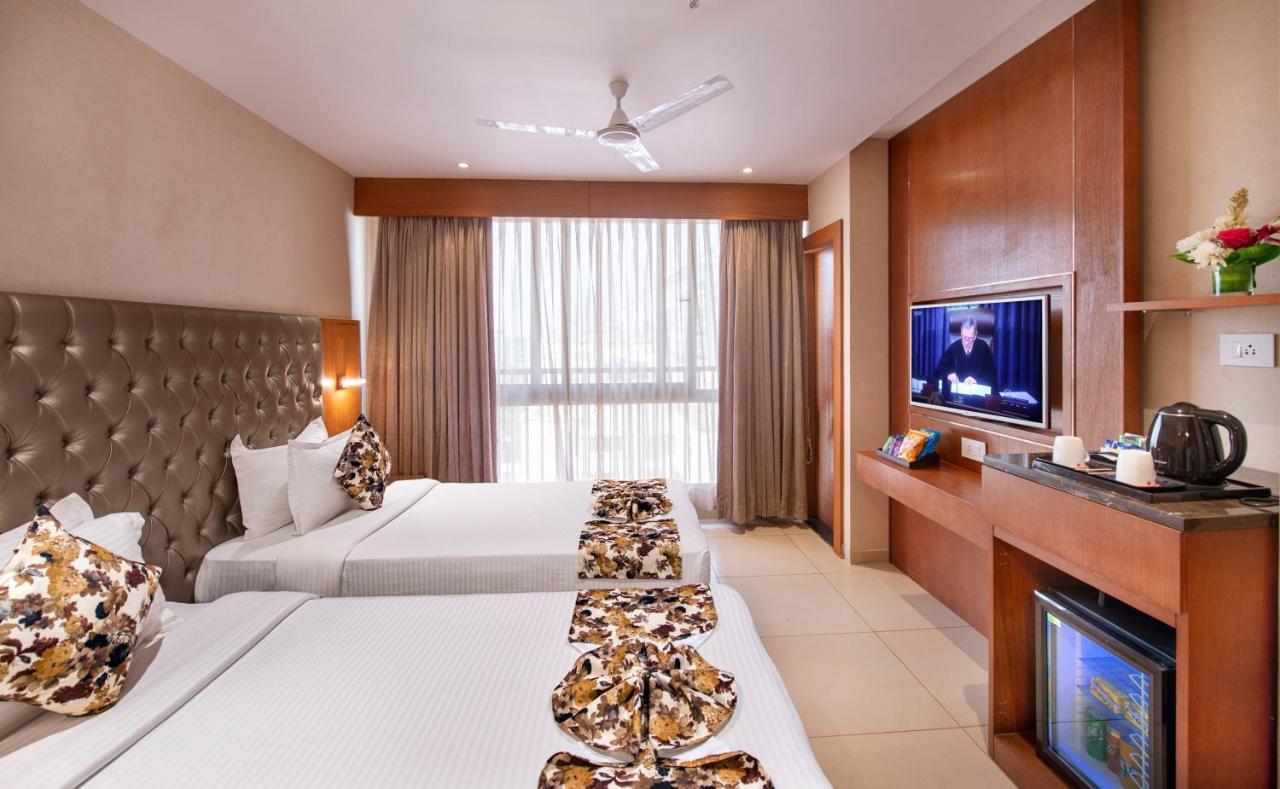 SK Lords Eco Inn Ahmedabad Exterior foto